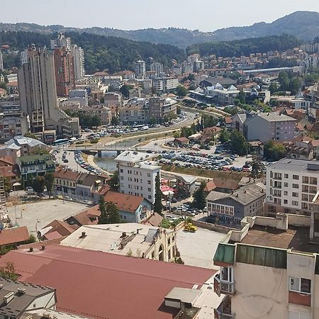 stan na dan IM Apartment Uzice Bagian luar foto