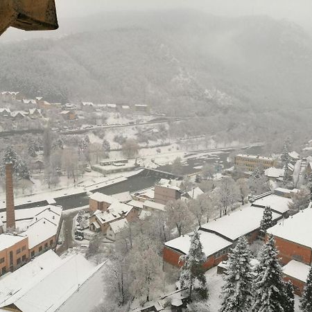 stan na dan IM Apartment Uzice Bagian luar foto