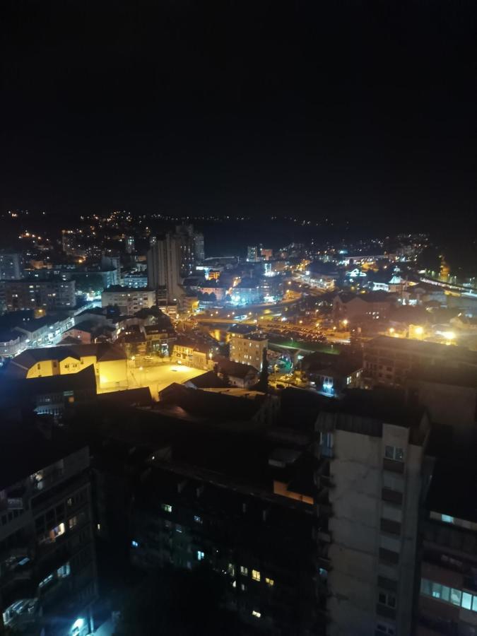 stan na dan IM Apartment Uzice Bagian luar foto