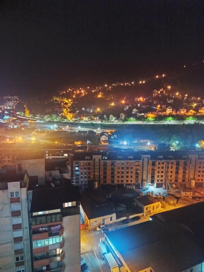 stan na dan IM Apartment Uzice Bagian luar foto