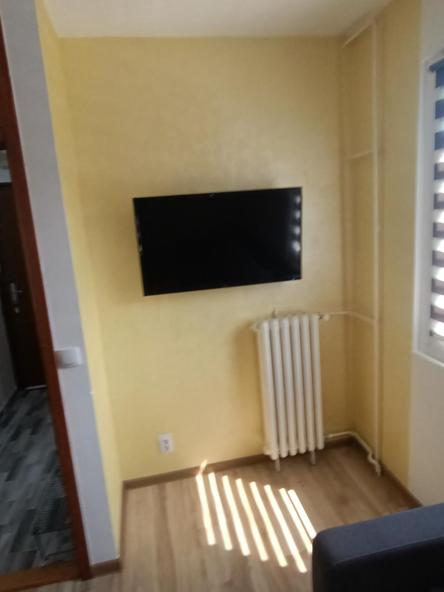 stan na dan IM Apartment Uzice Ruang foto