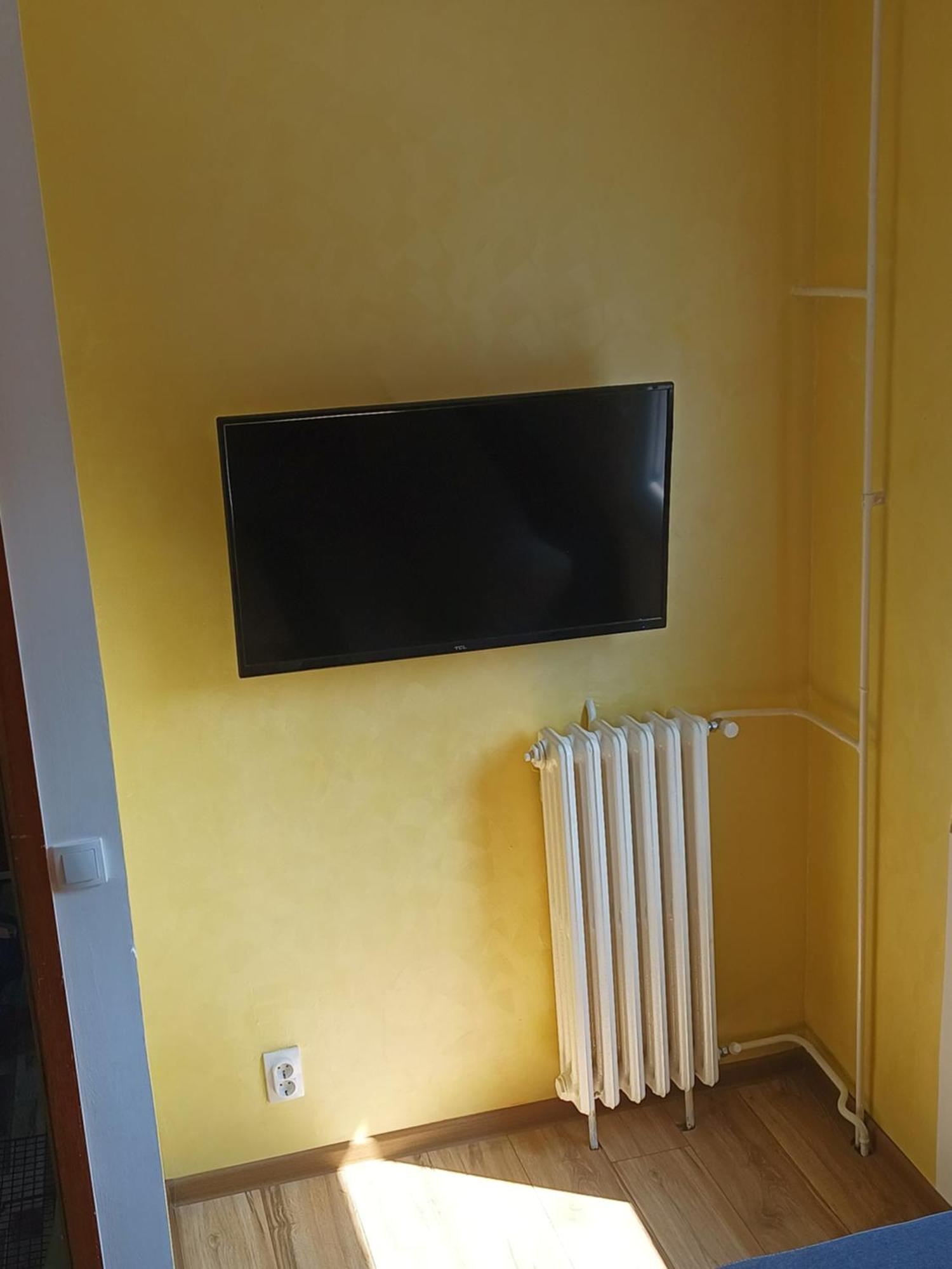 stan na dan IM Apartment Uzice Bagian luar foto