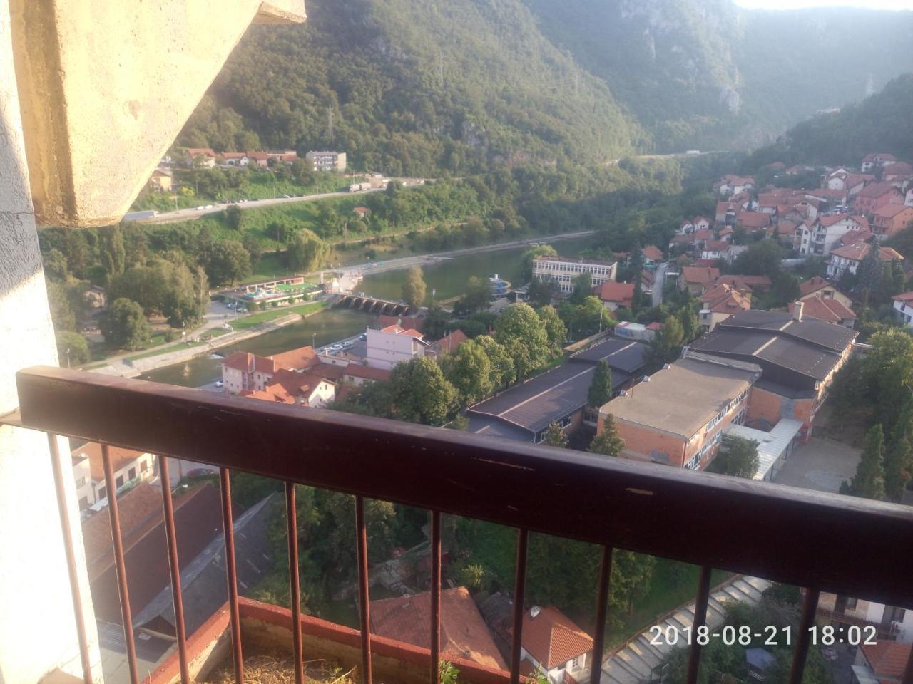 stan na dan IM Apartment Uzice Bagian luar foto